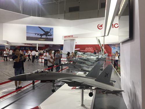 珠海航展：國產云影無人機首次亮相珠海航展